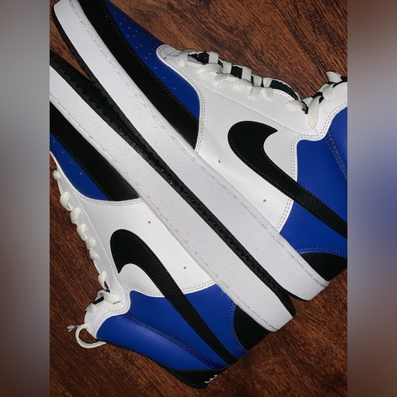 Nike size 10